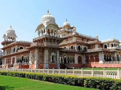 taxi-for-albert-hall-jaipur