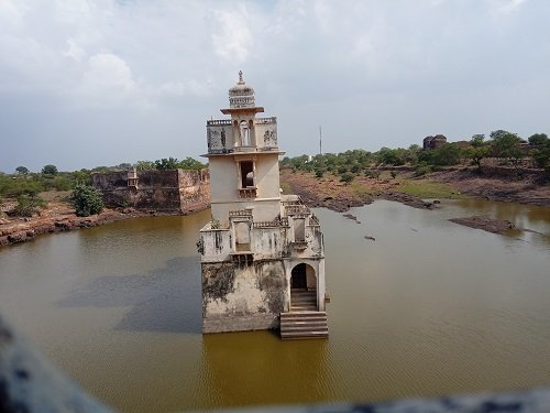 taxi-in-chittorgarh